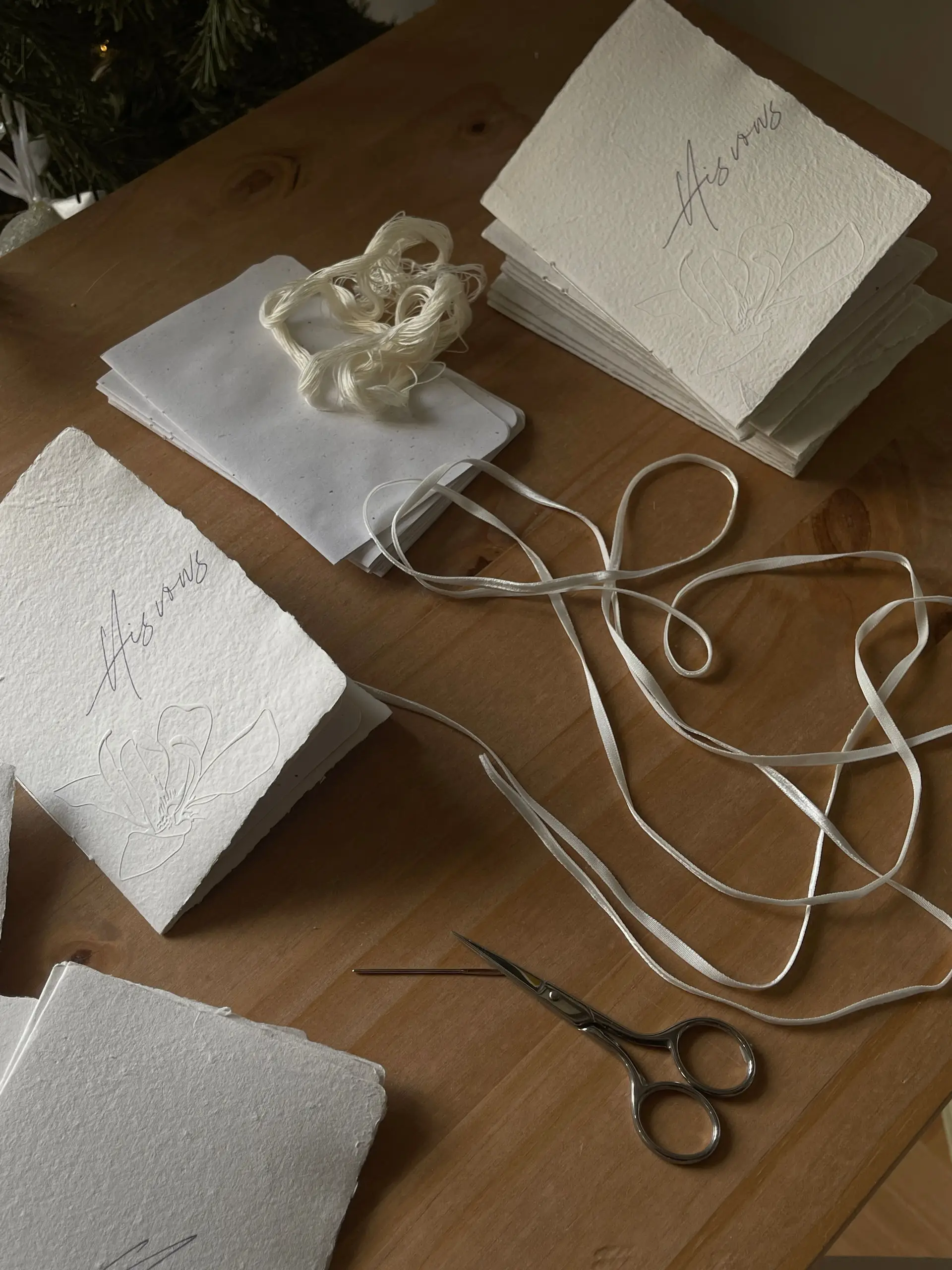 Luxe wedding stationery suite